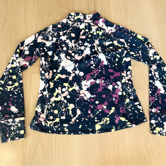 Girls compression shirt size 10-12 - Picture 2 of 7